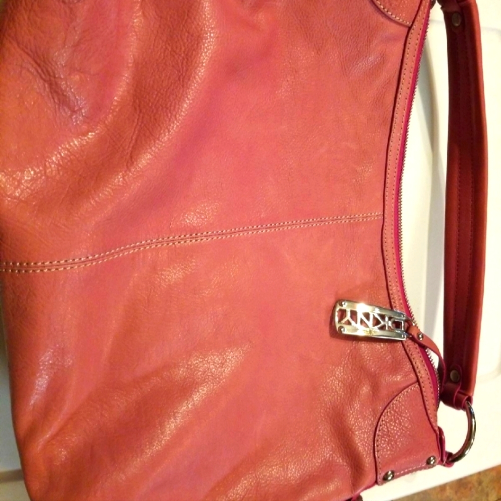 DKNY HANDBAG